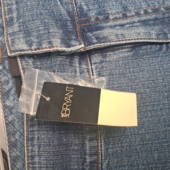 Lane Bryant Venezia Capri Stretchy Size 28 #New Inseam:17" Rise:14" - Picture 2 of 6